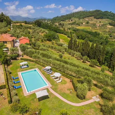 Tenuta Bellosguardo *